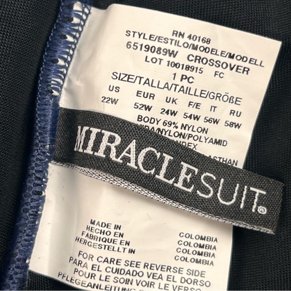 NWOT Miraclesuit Crossover One Piece Swimsuit - Picture 6 of 9
